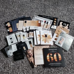 Large makeup samples bundle